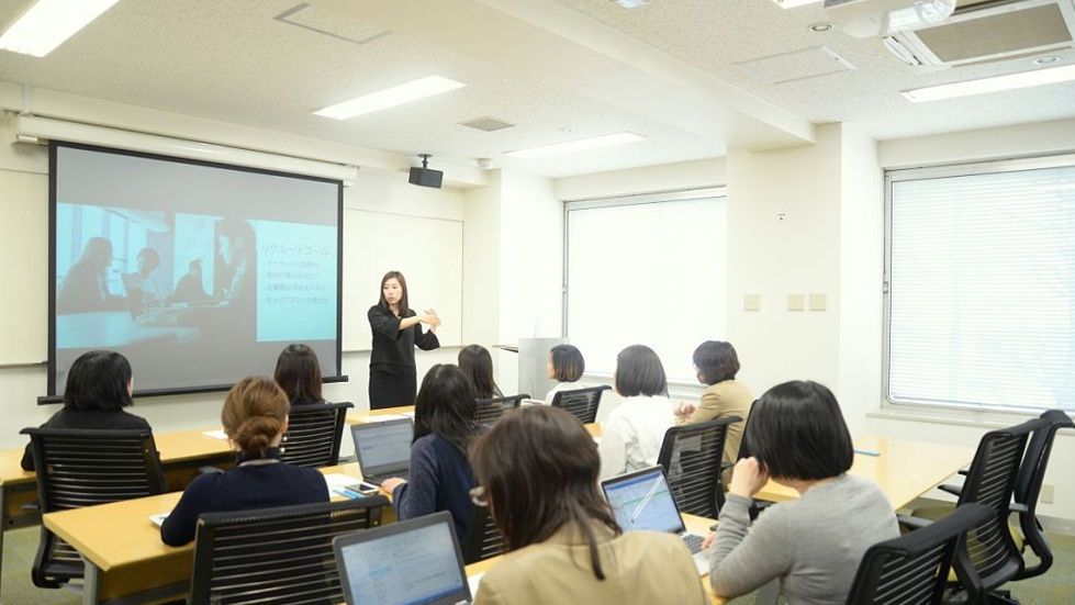 甘做铺垫工作 甘抓未成之事