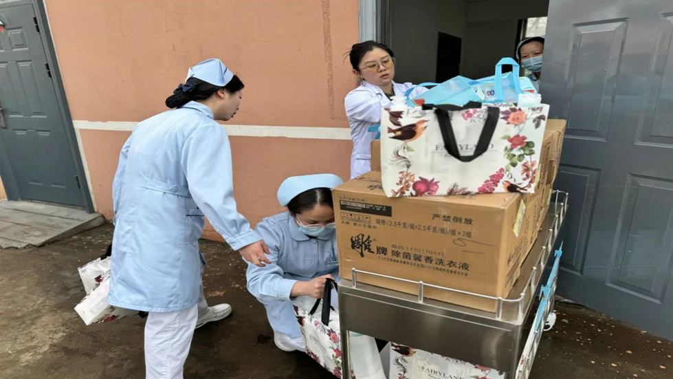 爱在三月天，情暖女职工——太原市第七人民医院为全体女职工发放妇女节福利